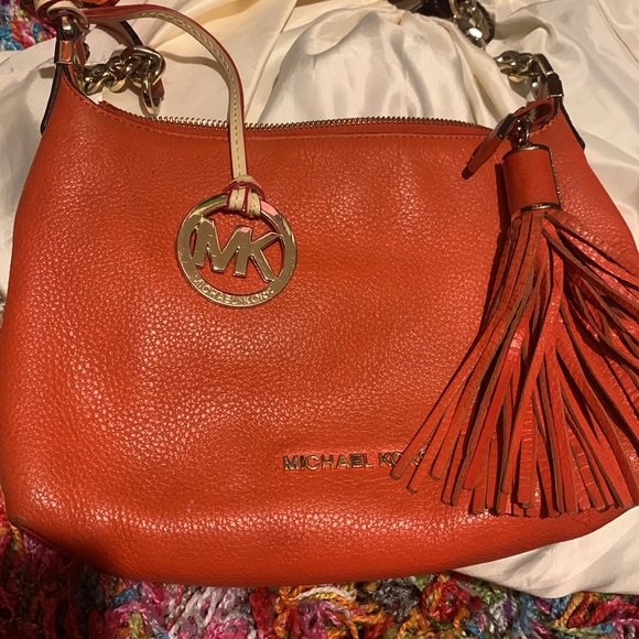 Michael Kors Burnt orange leather crossbody - Picture 2 of 8